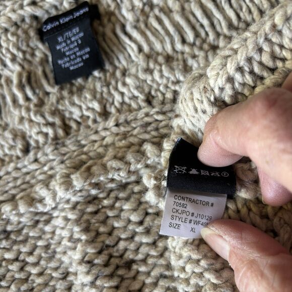 Calvin Klein Wool Blend Chunky Cable Knit Two Button Front Cardigan XL Beige - Picture 11 of 13